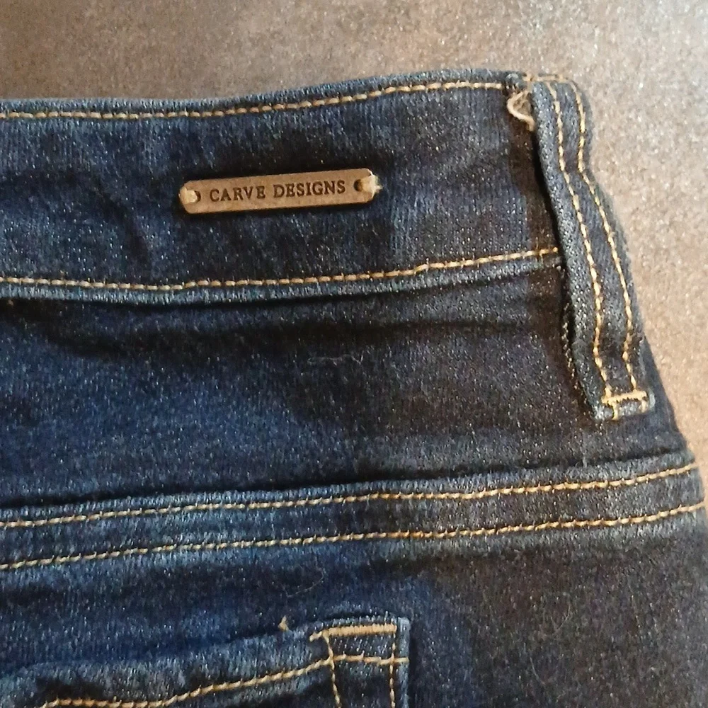 Carve Designs Deep Blue Denim Five Pocket Jeans Size 12 Waist Womens. - Picture 4 of 5